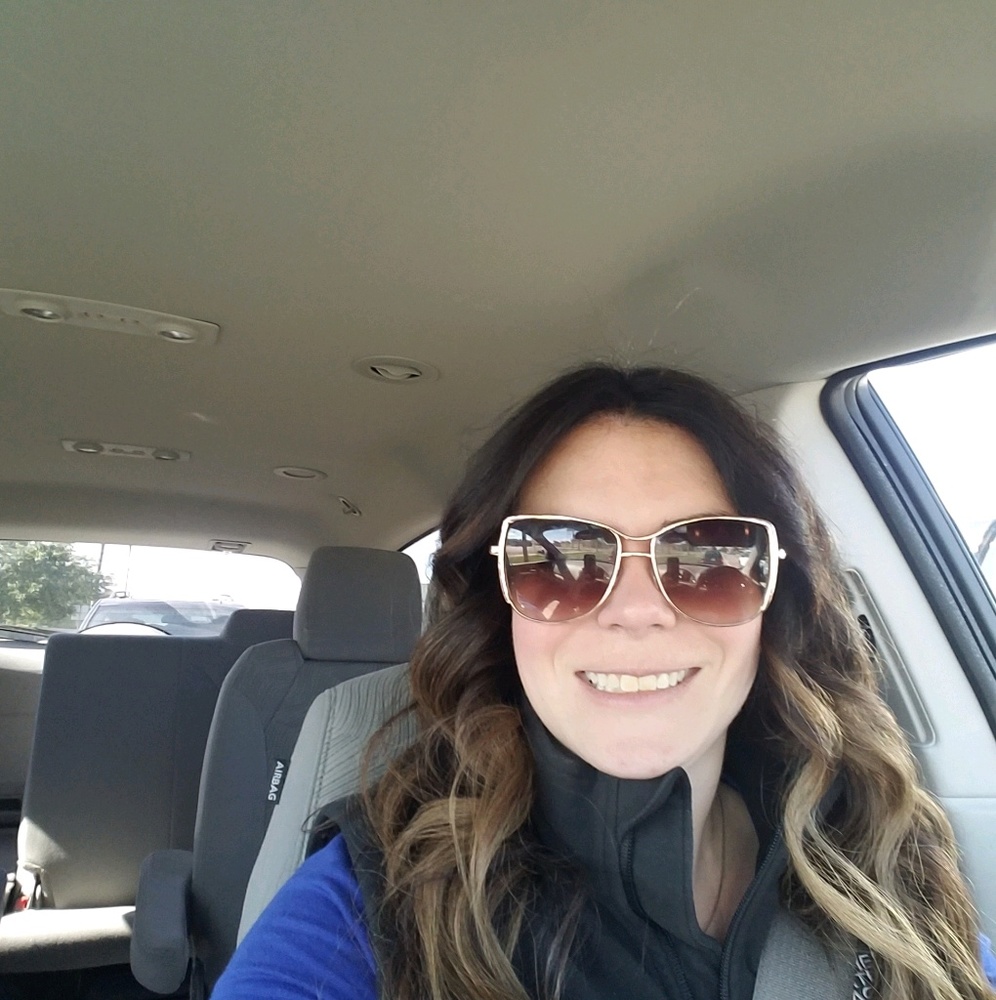 Meet your Posher, Lyndsay